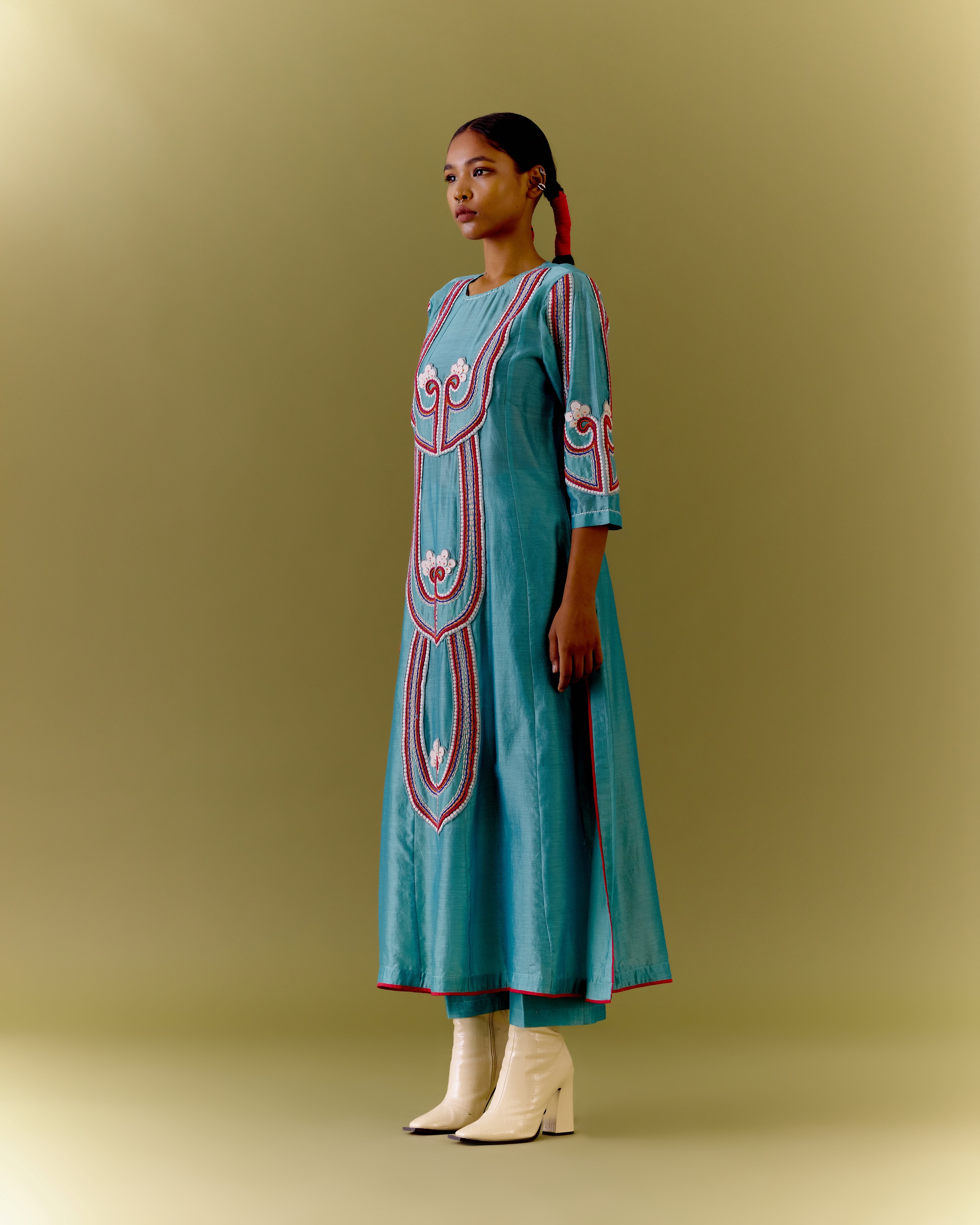 ENCHANTED STRAIGHT KURTA (SAGE)
