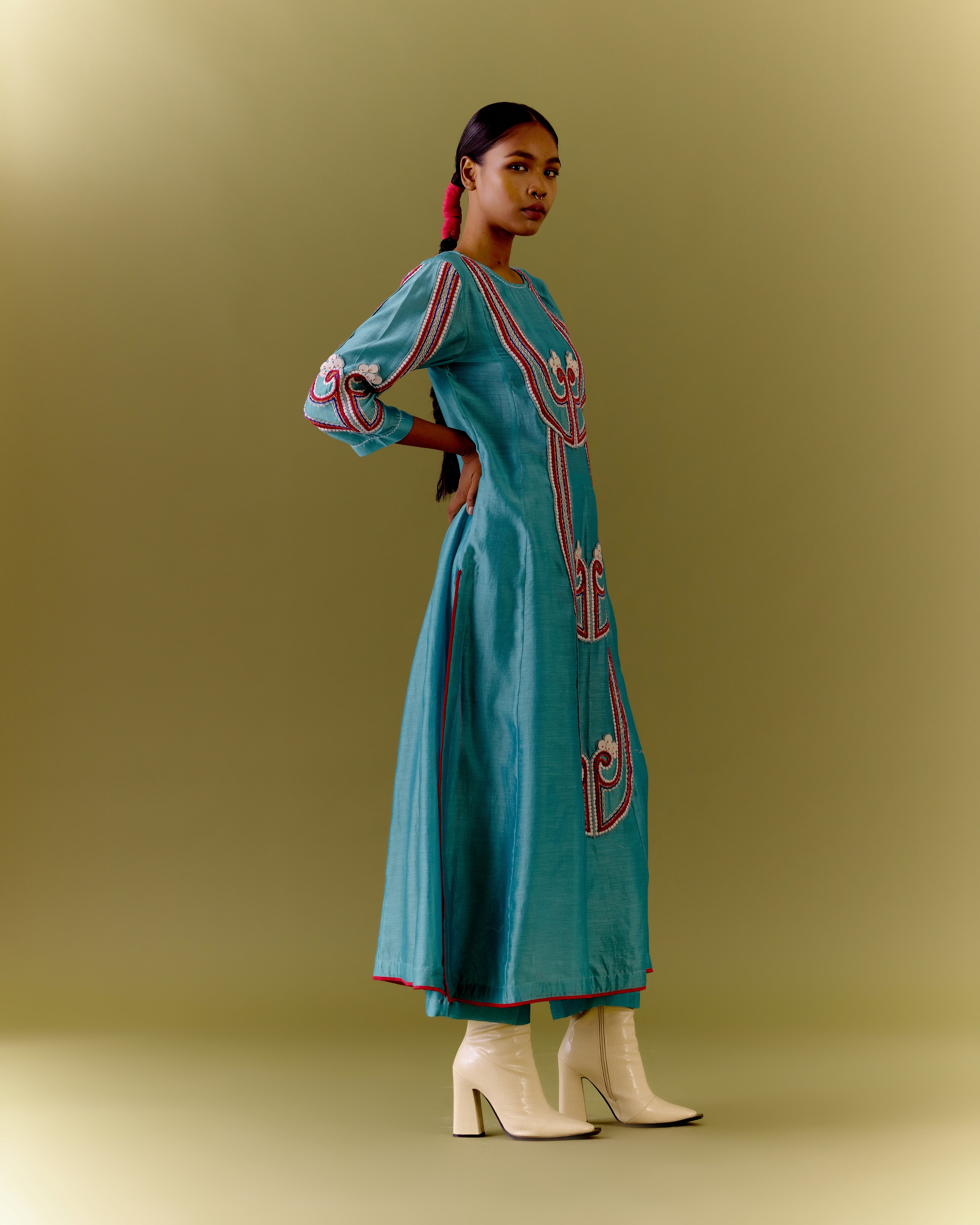 ENCHANTED STRAIGHT KURTA (SAGE)