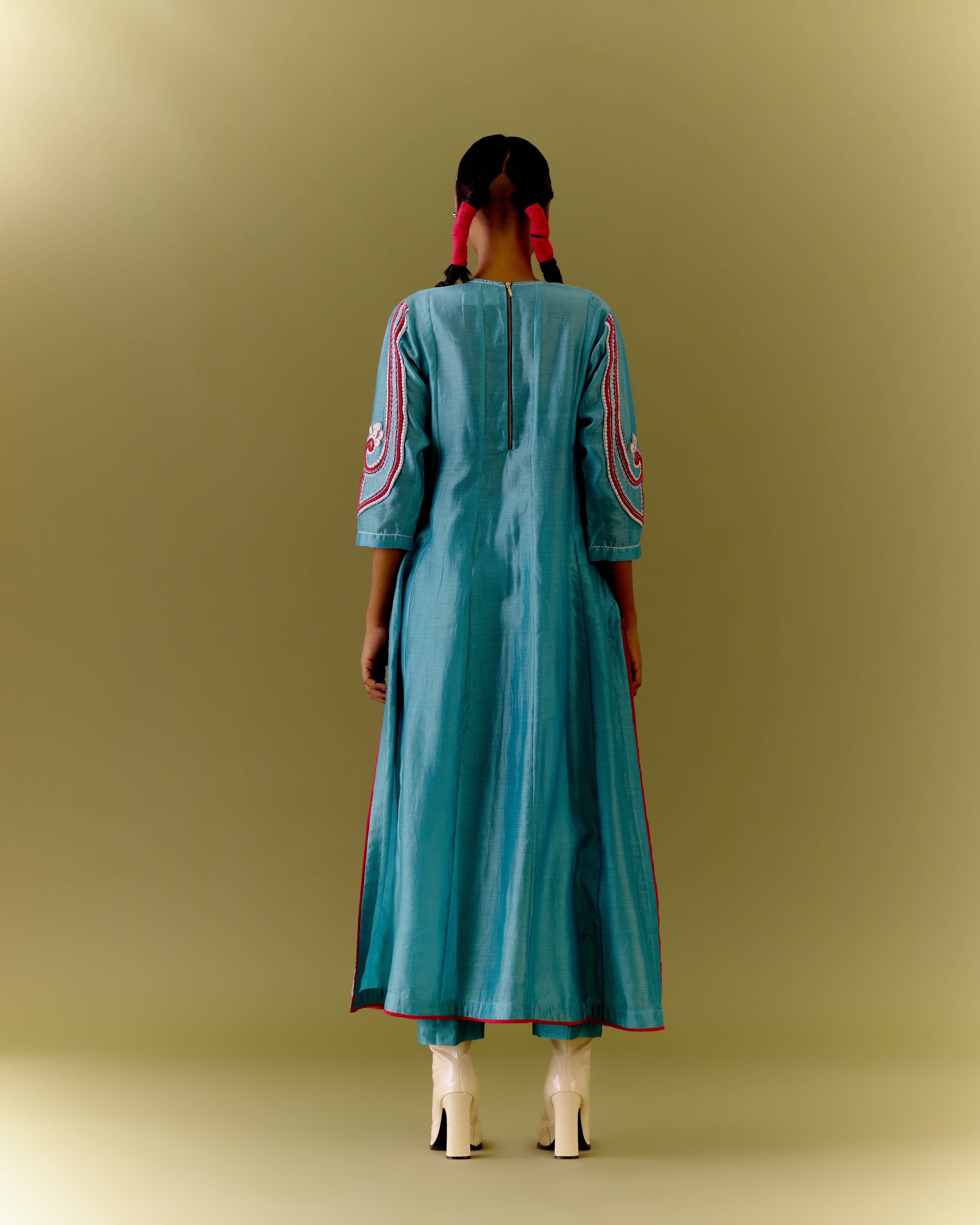 ENCHANTED STRAIGHT KURTA (SAGE)