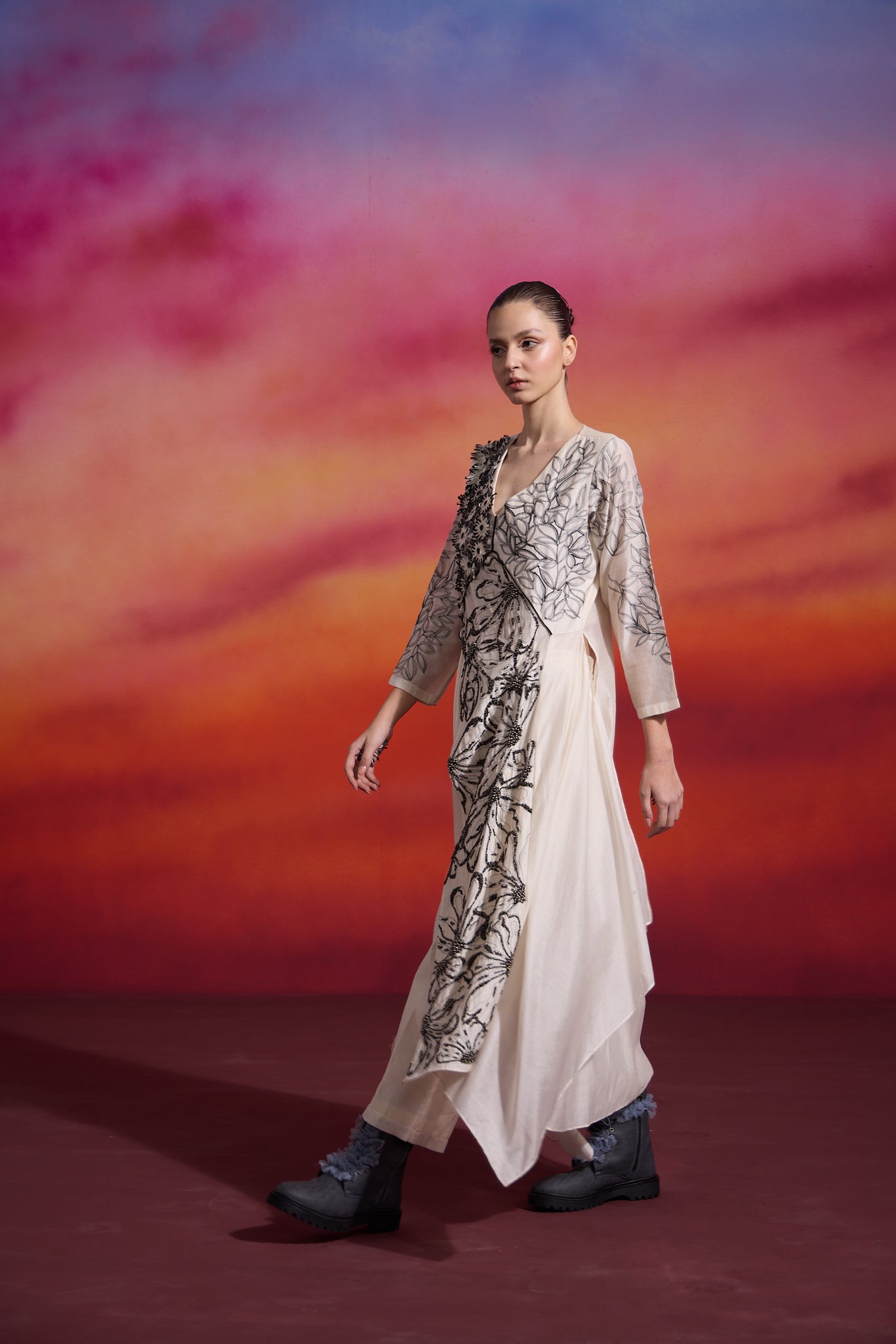 Sari Ivory