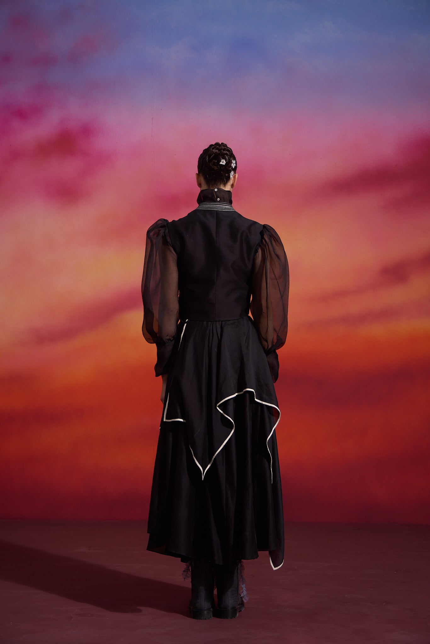Lacuna Black