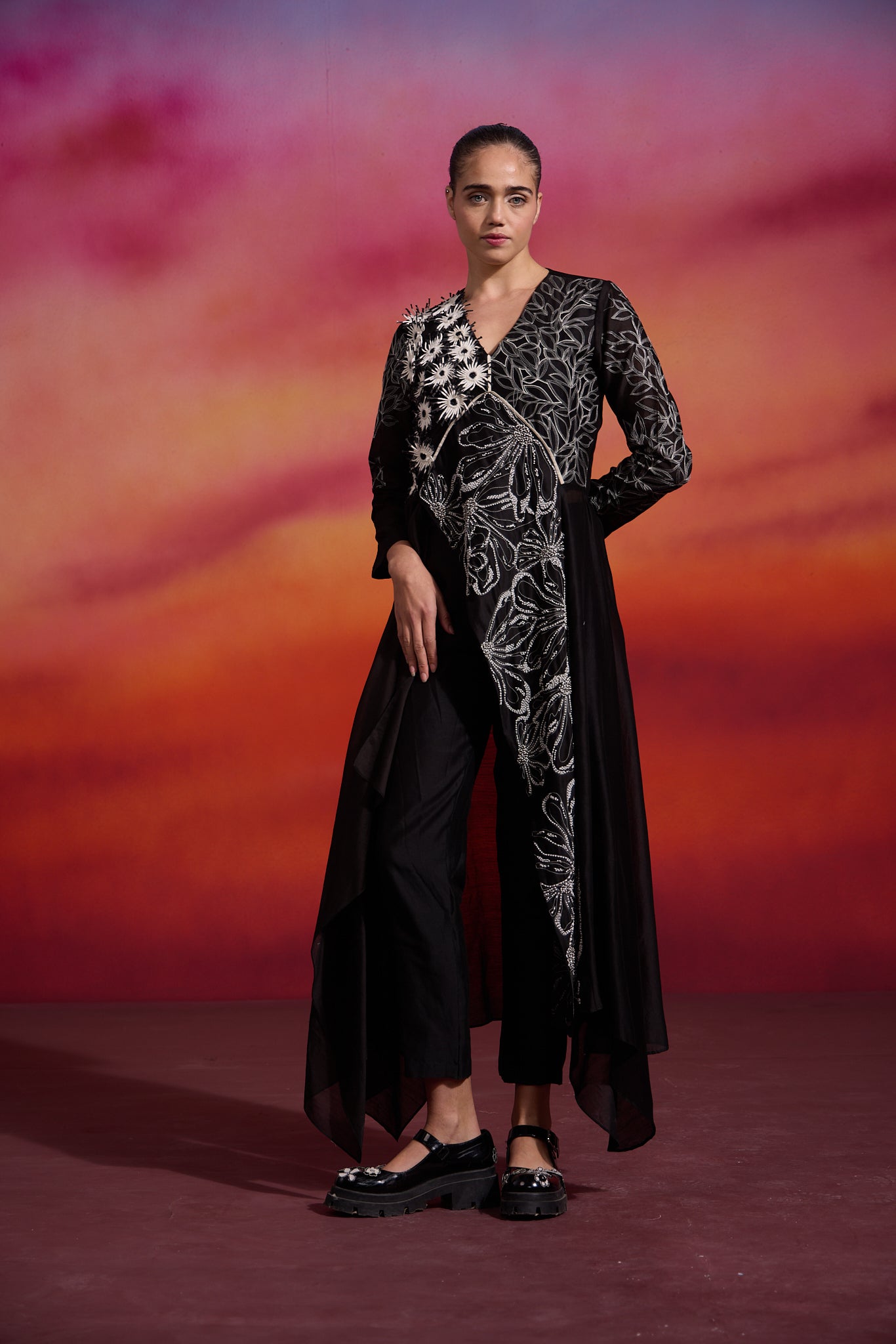 Sari Black