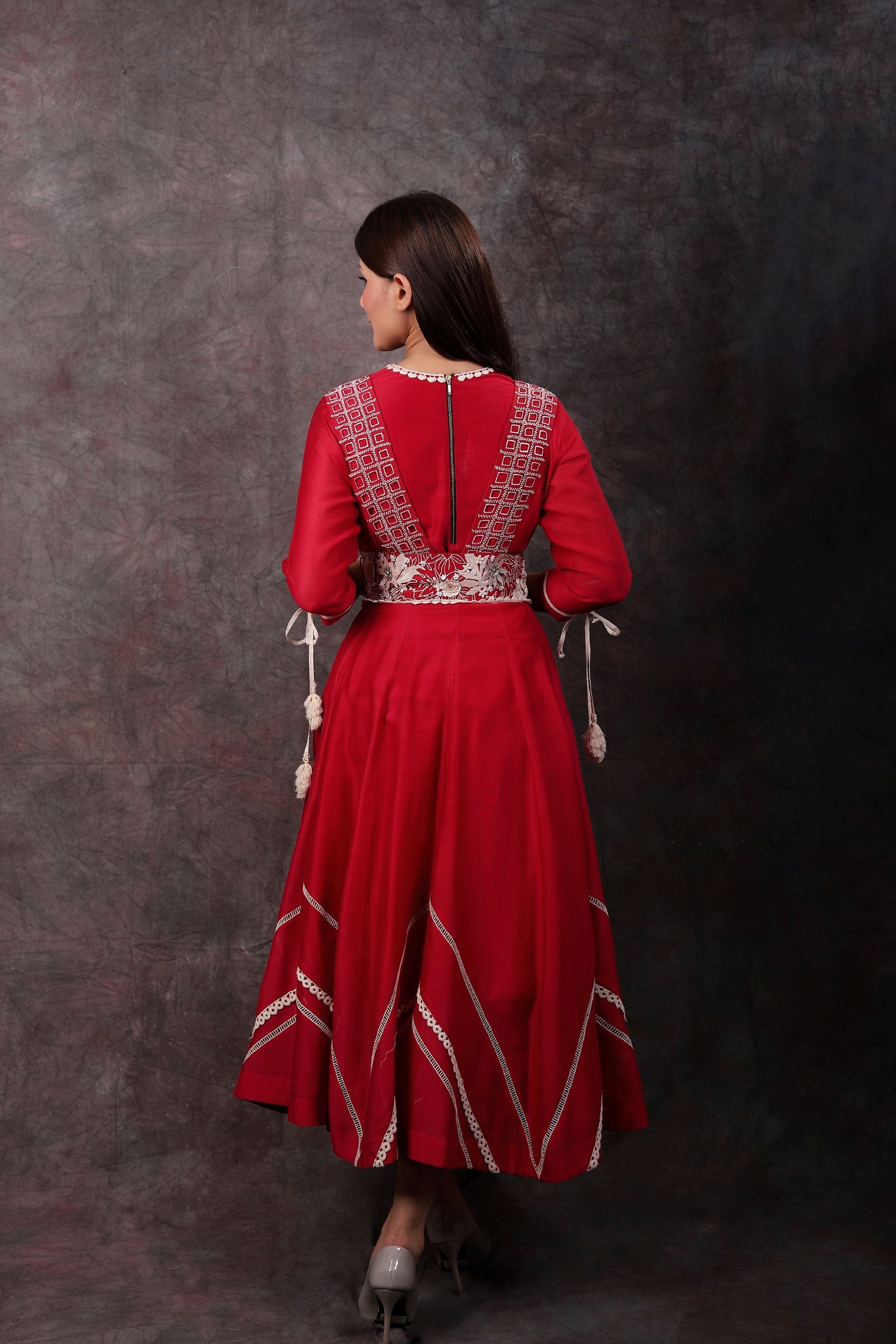 AKURI SET - RED