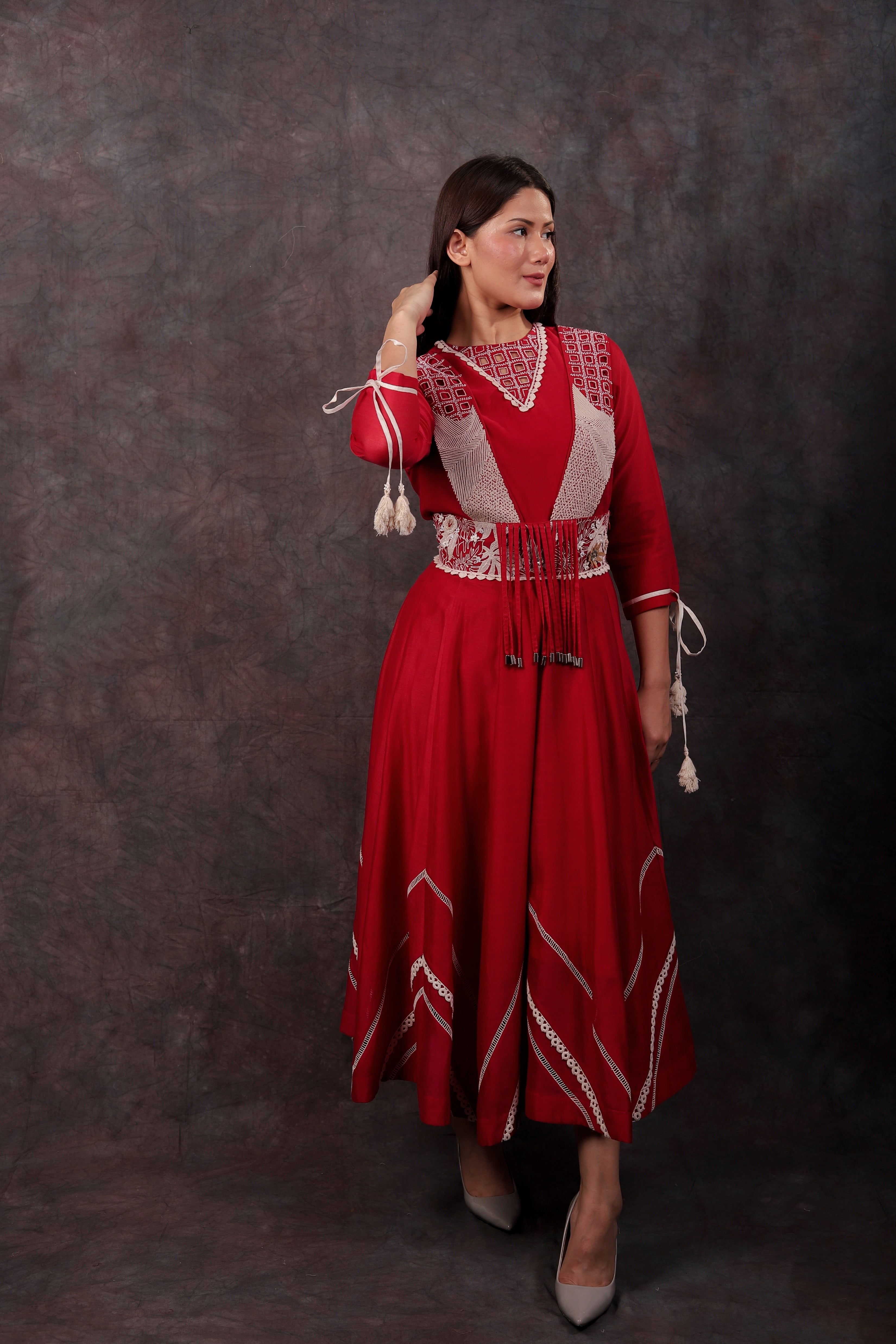 AKURI SET - RED