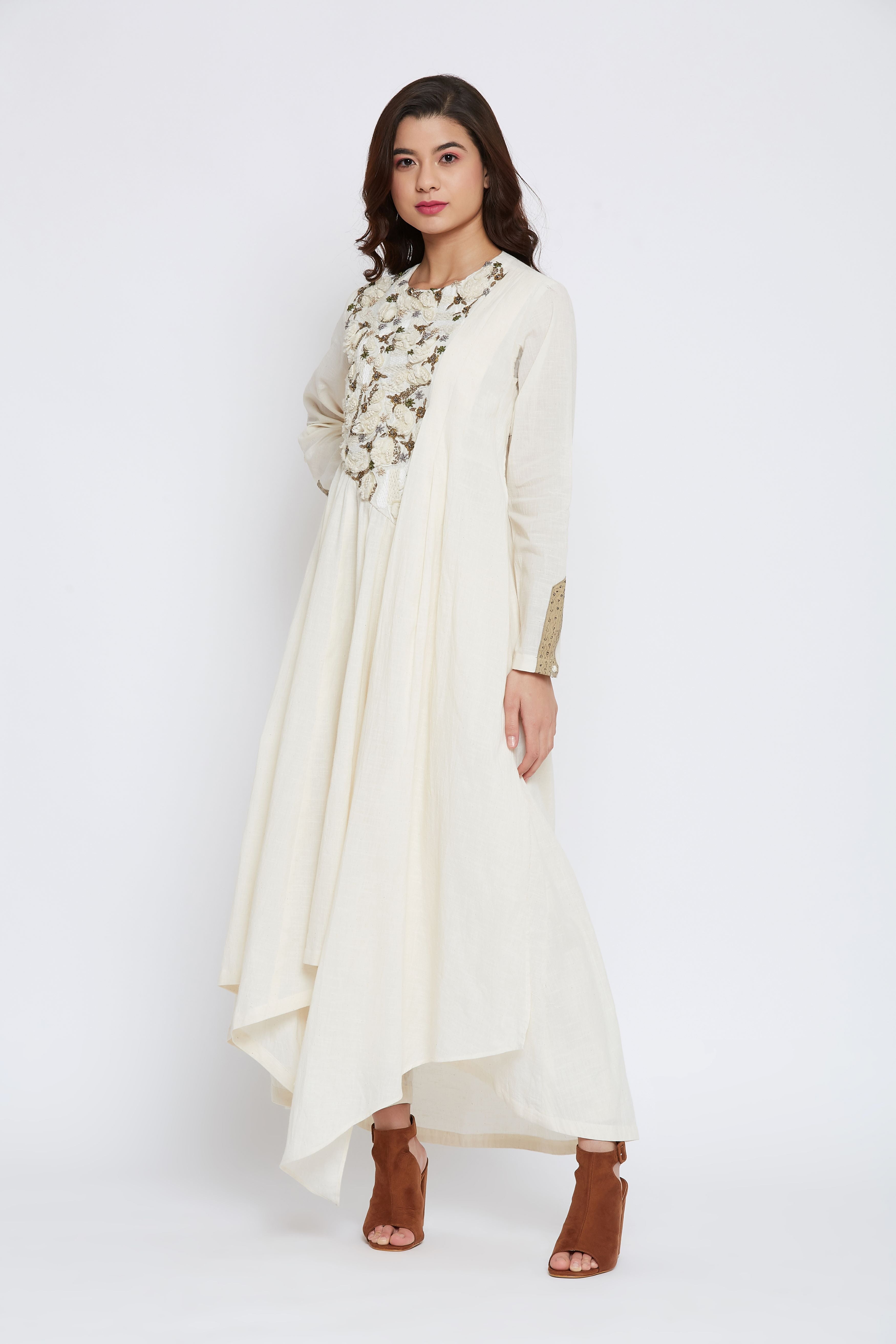 PRISTINE IVORY SET