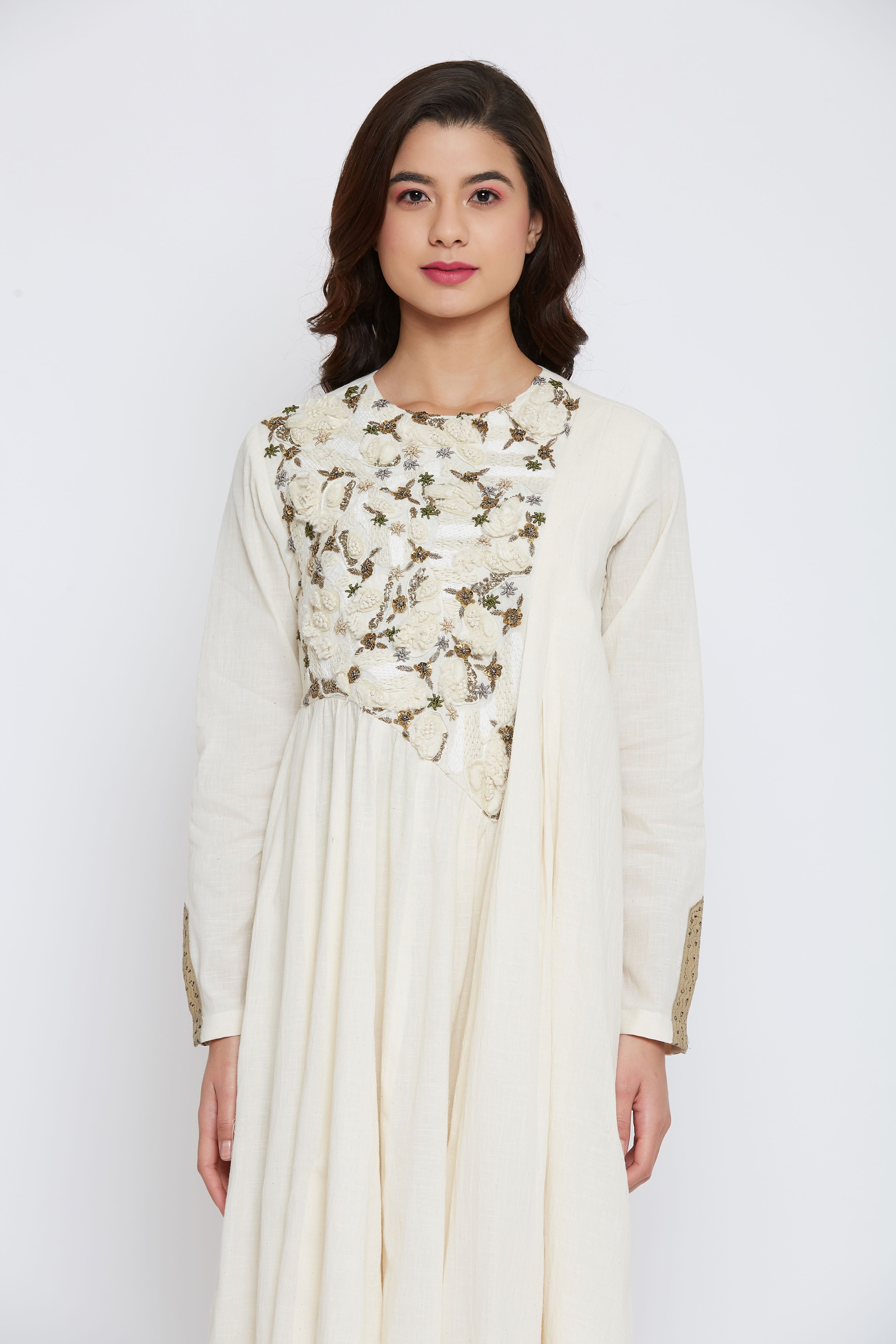 PRISTINE IVORY SET