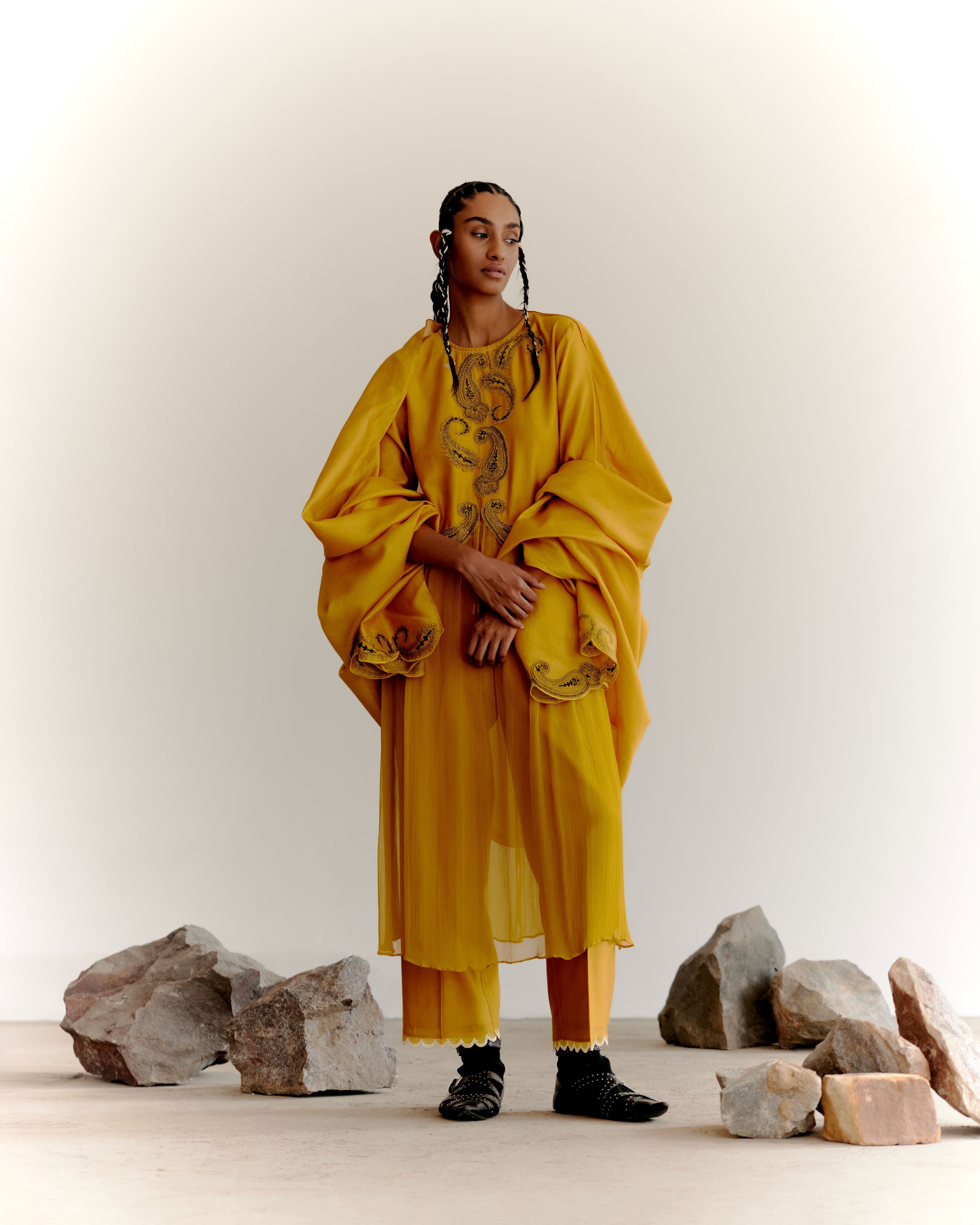PAISLEY STRAIGHT KURTA - MUSTARD