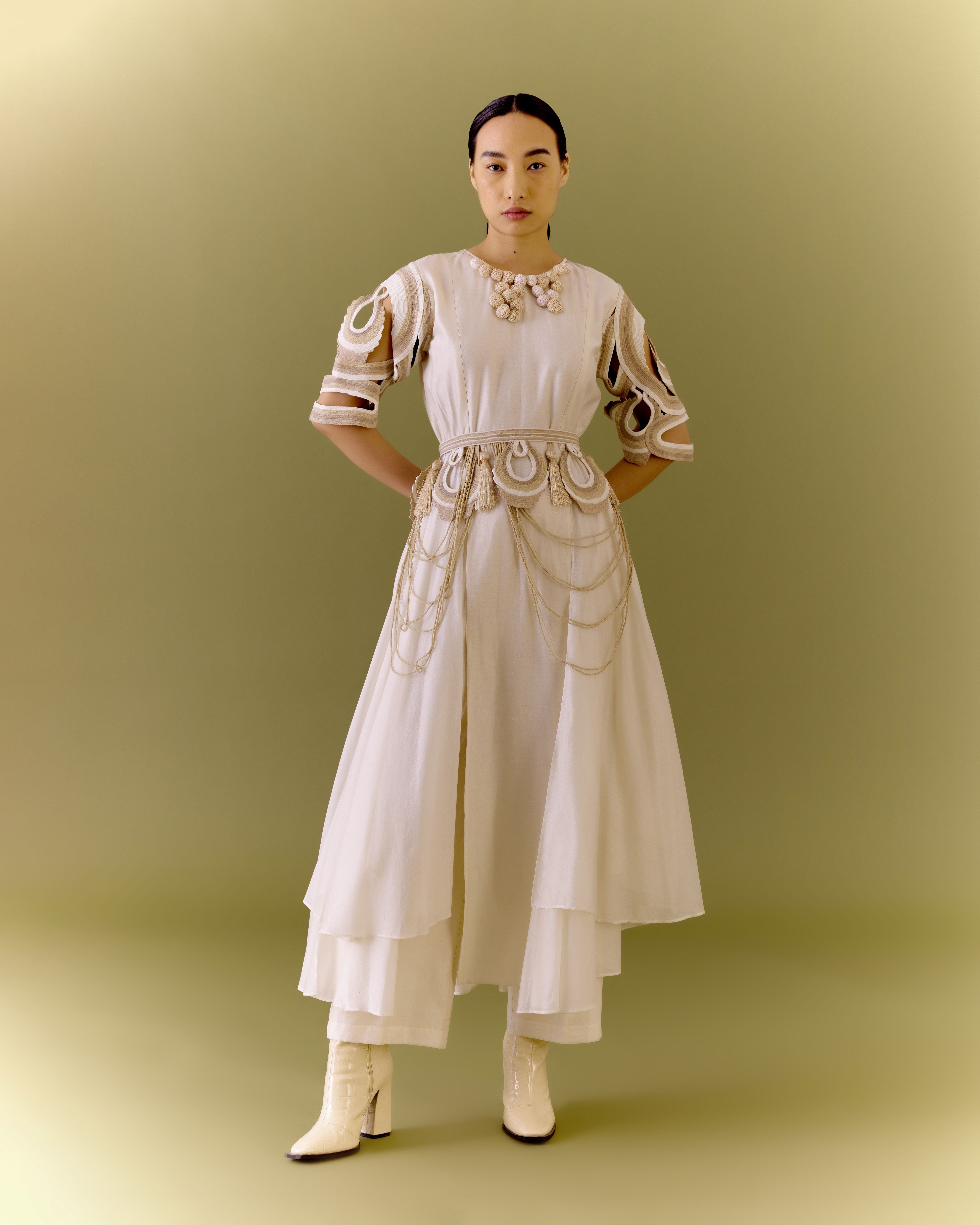 FULL MOON IVORY SET