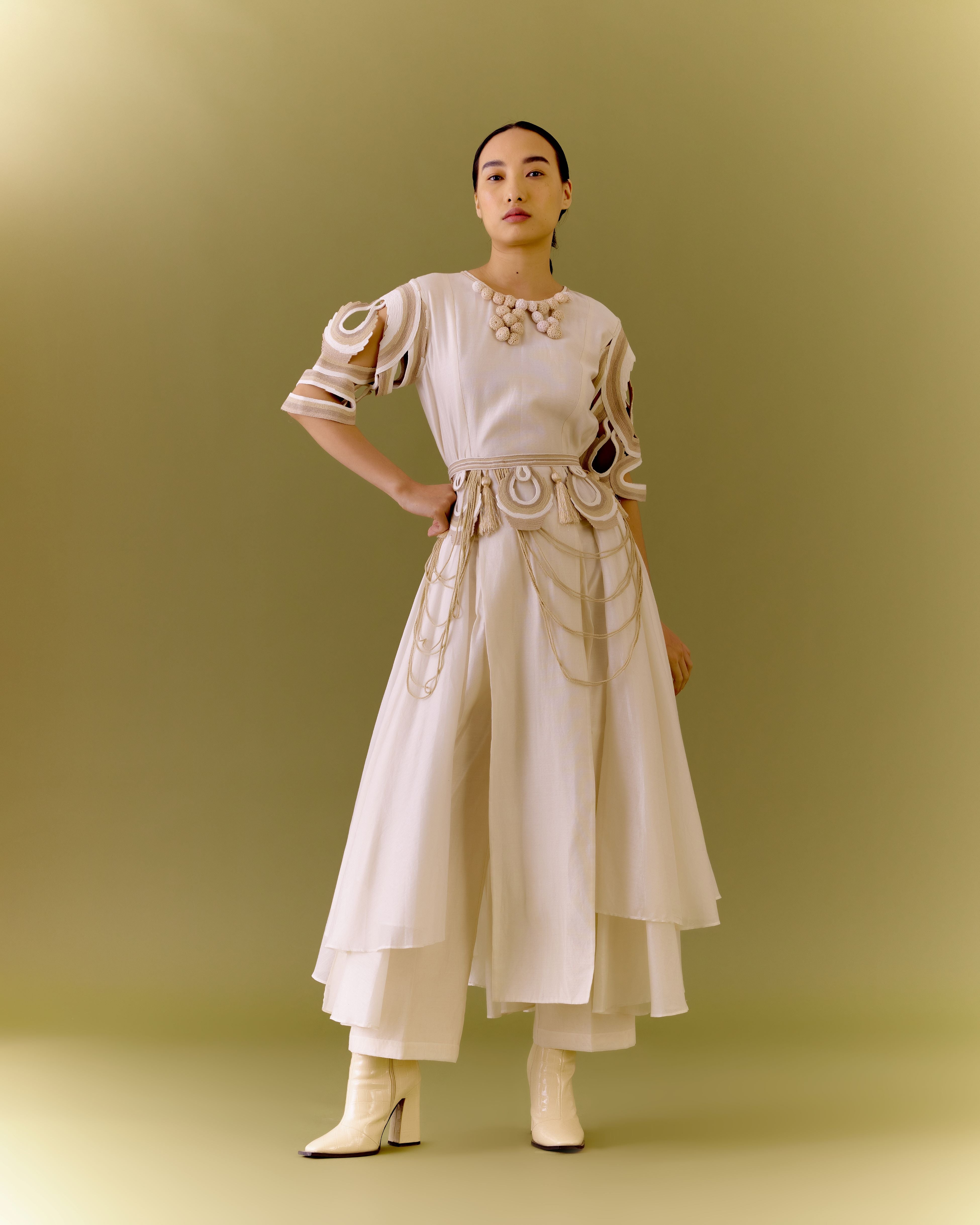 FULL MOON IVORY SET