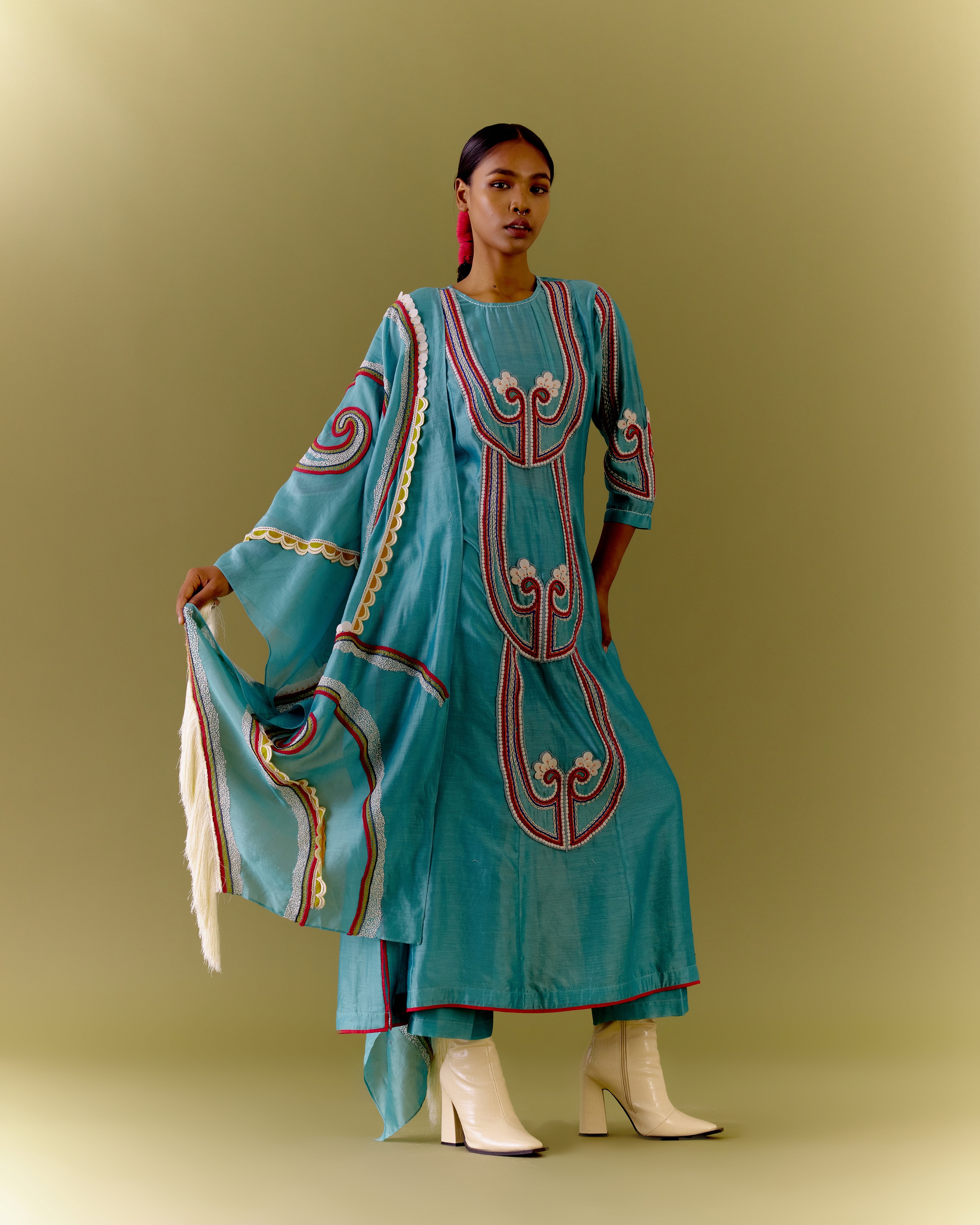 ENCHANTED STRAIGHT KURTA (SAGE)