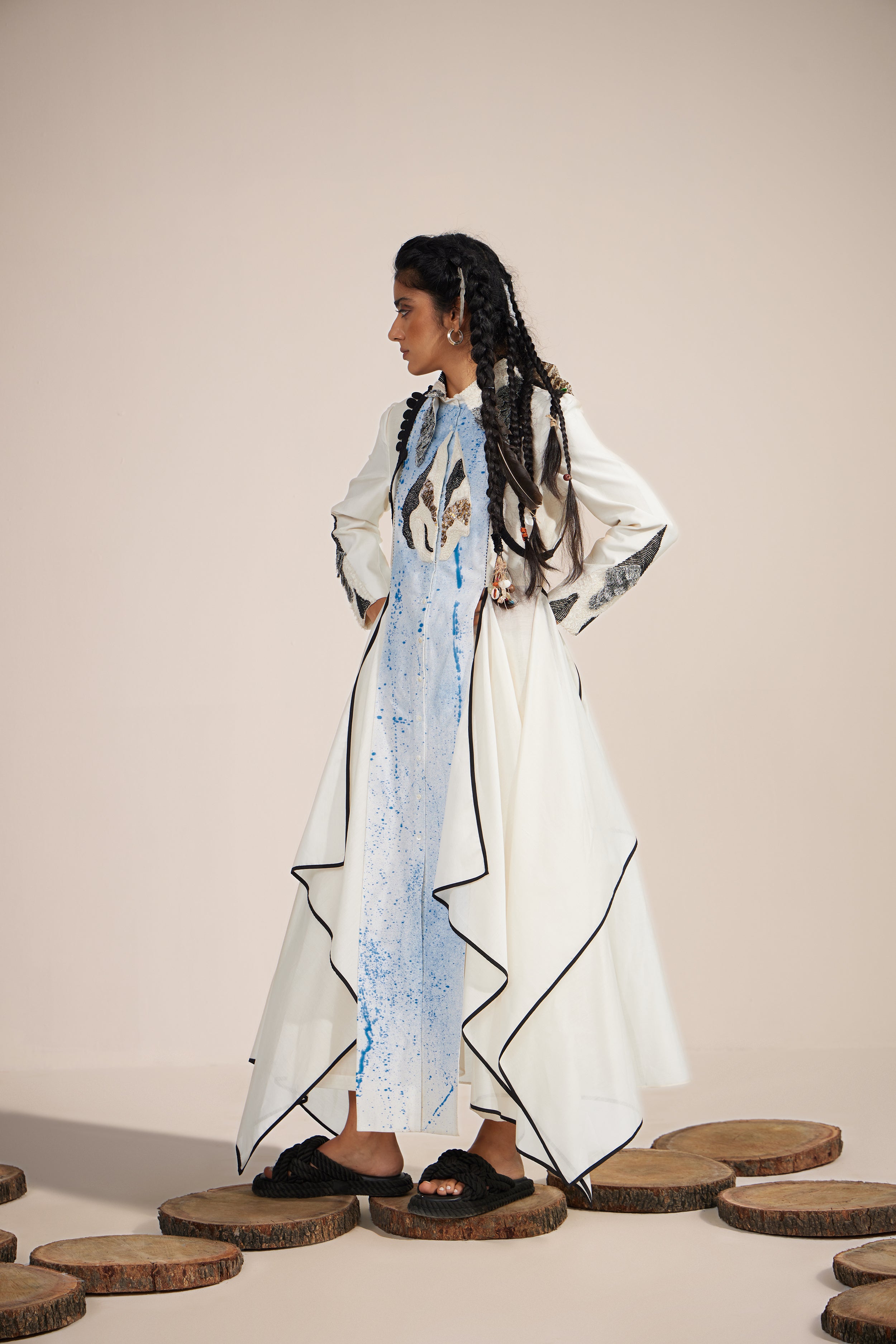 RAVEN (IVORY)