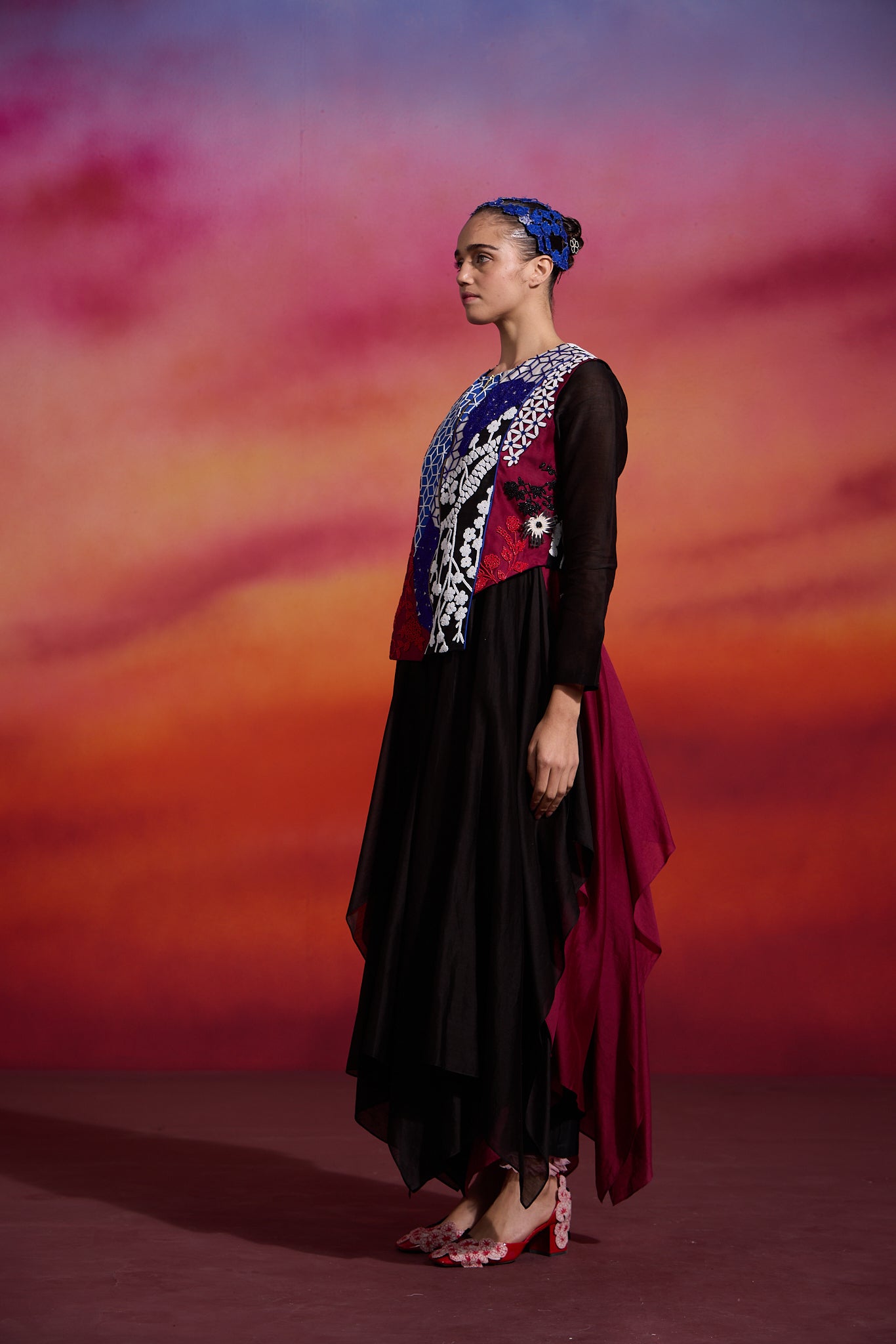 Qawali Black