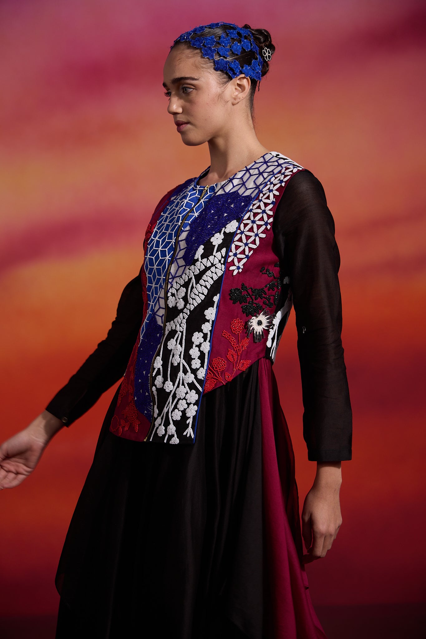 Qawali Black