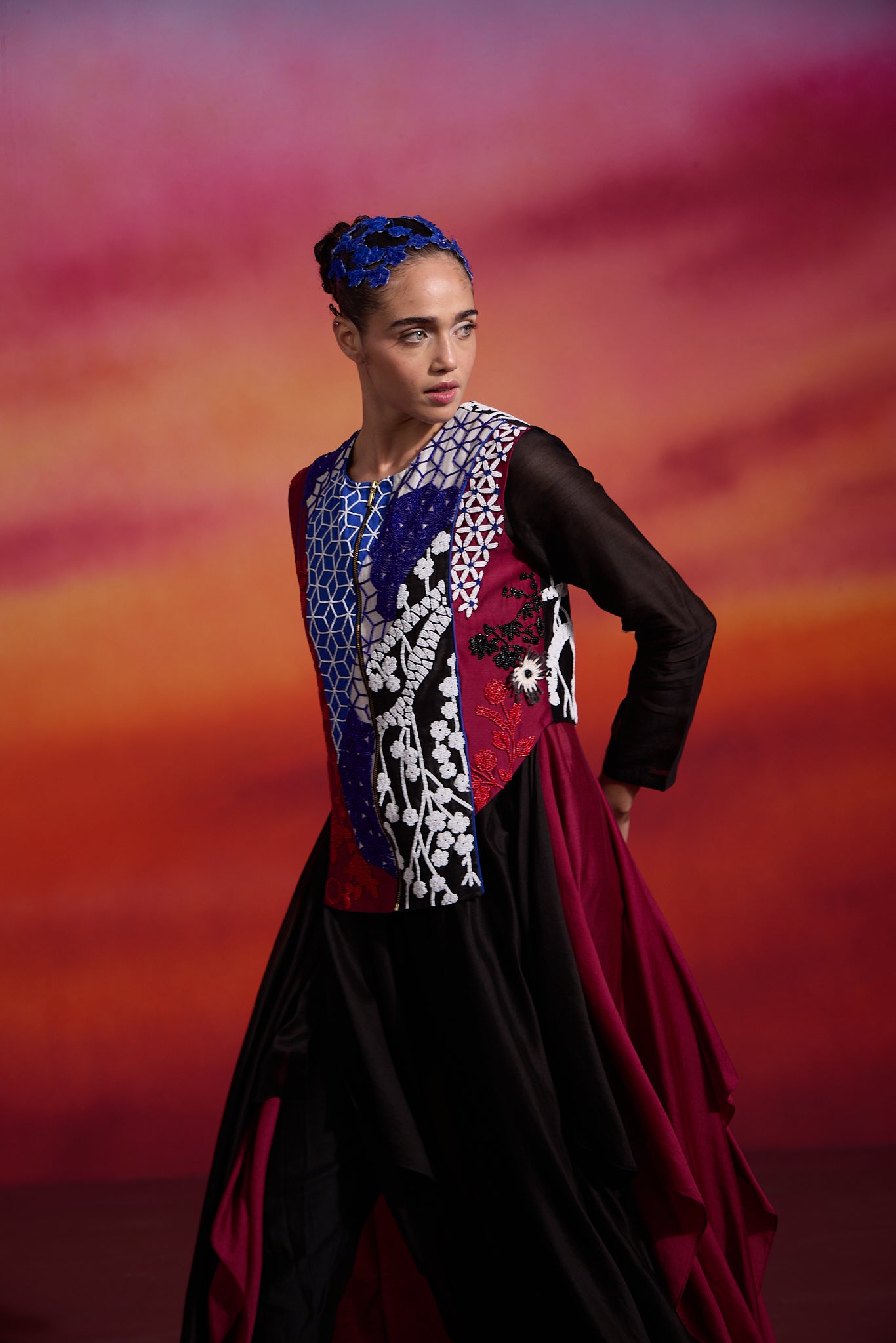 Qawali Black
