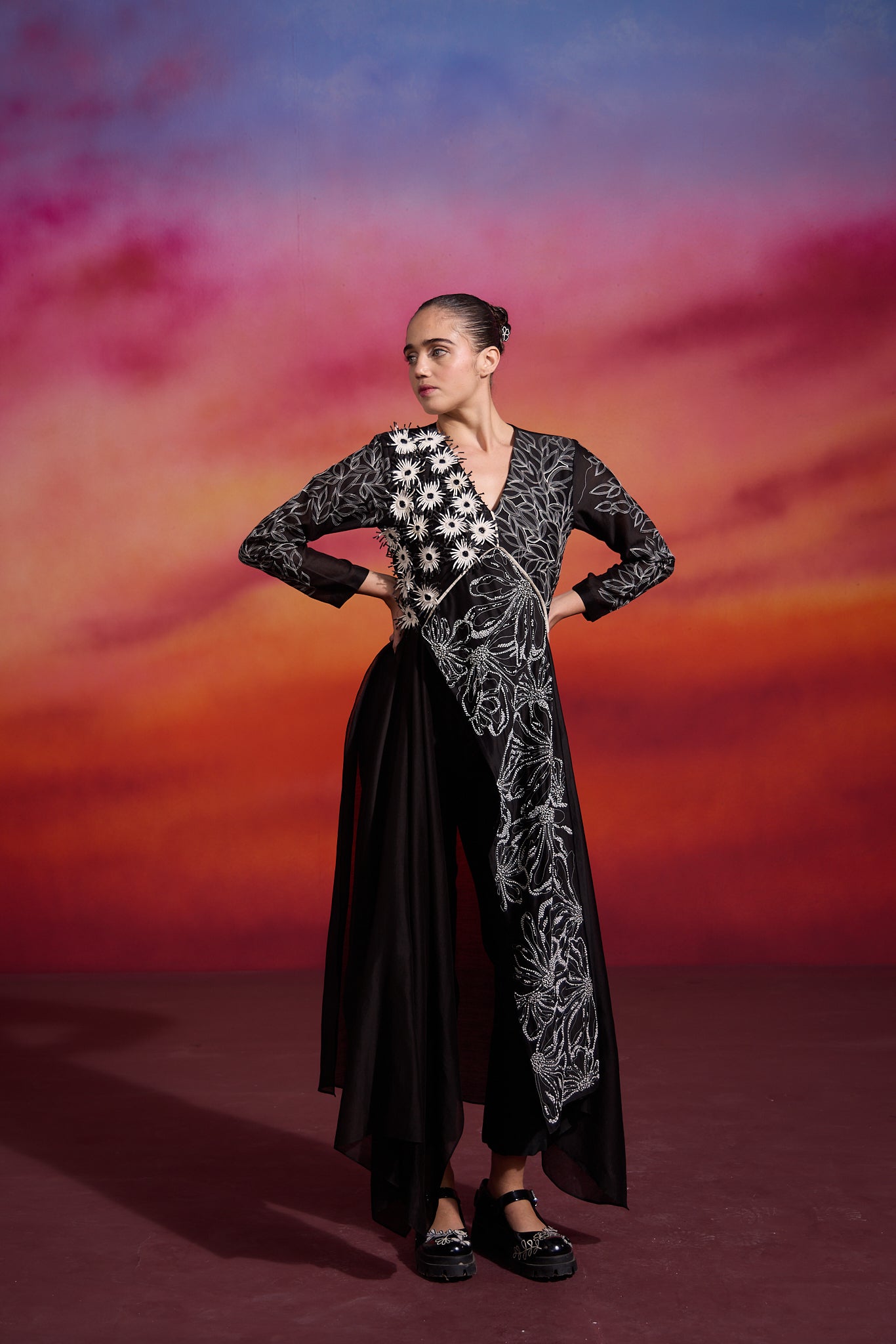 Sari Black