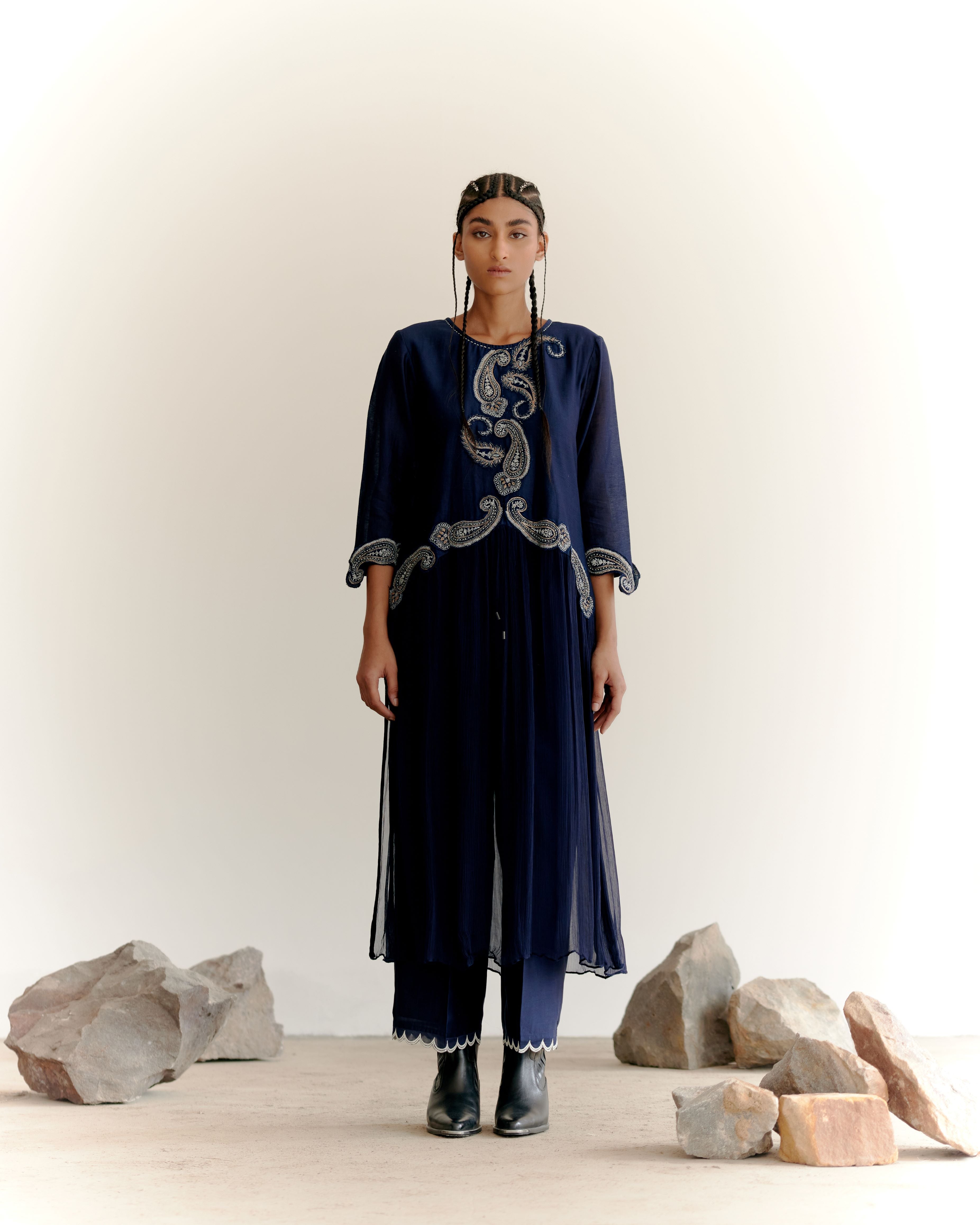 PAISLEY STRAIGHT KURTA - INDIGO
