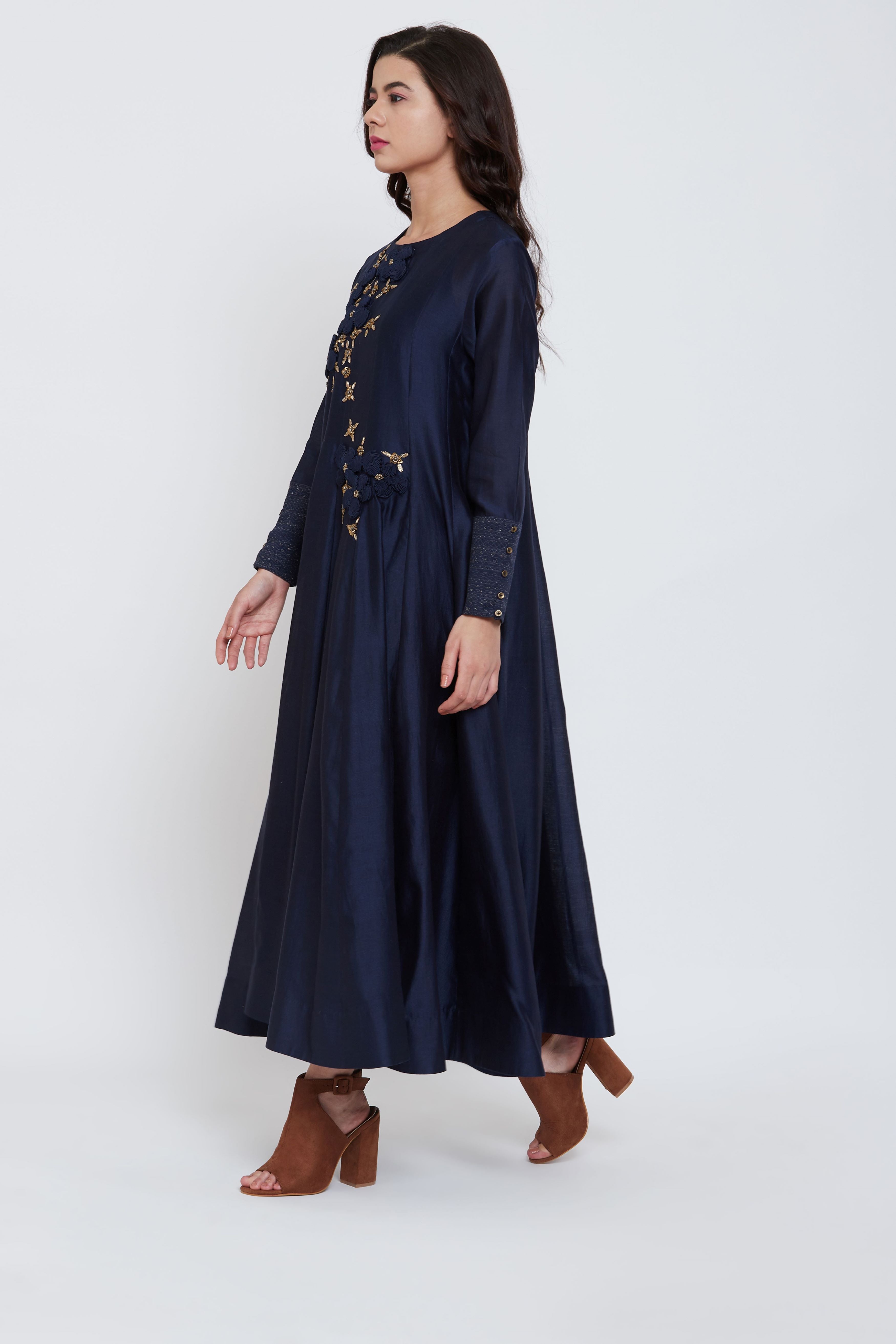 DAHALIA INDIGO